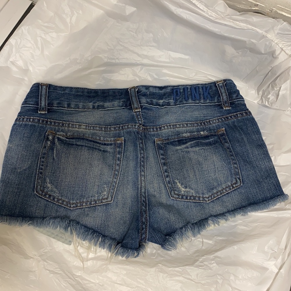 Victoria Secret Pink Denim Shorts. - Picture 5 of 9